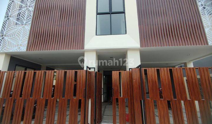 Dijual Rumah Kost 300 M Ui Depok Khusus Putri Full Furnish 1