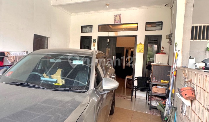 For Quick Sale, House in Sector 1c Gading Serpong For Quick Sale, House in Sector 1c Gading Serpong