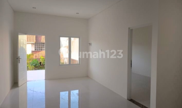 Dijual Cepat Rumah Villa Melati Mas Tangerang Selatan 2