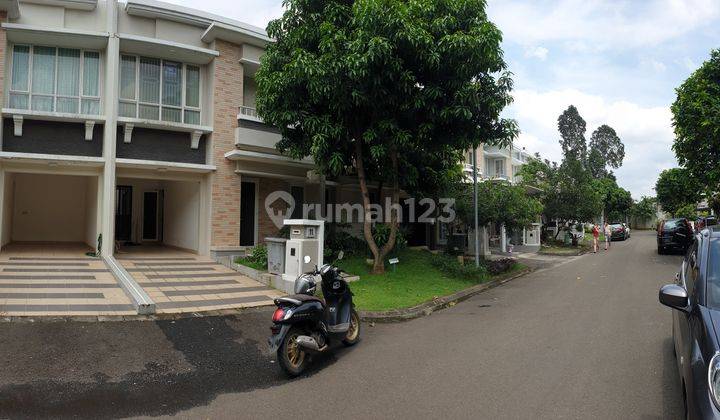 Rumah di Cluster Edison Scientia Summarecon Serpong 2 Lantai SHM  1