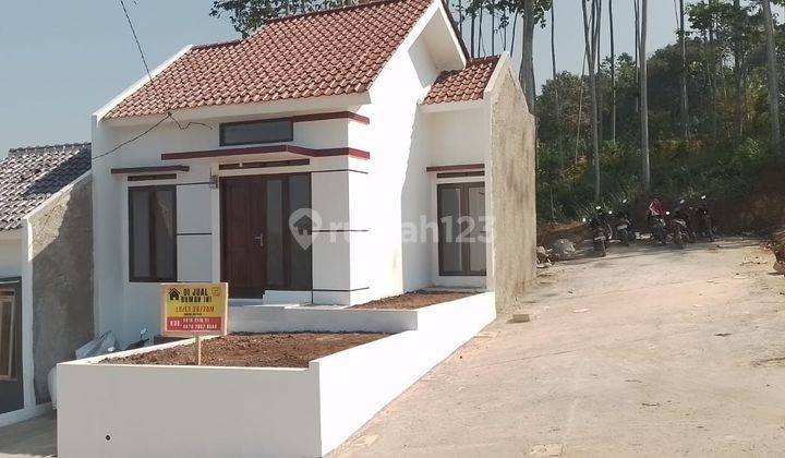 Jual Rumah Baru di Jln Terusan Villa Bandung indah 
 2