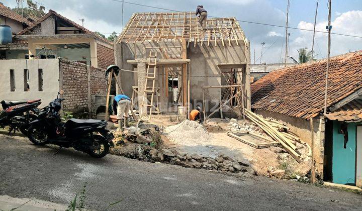 Jual Rumah  di Jln ManjahBereum desa Cileunyi Wetan Baru 2