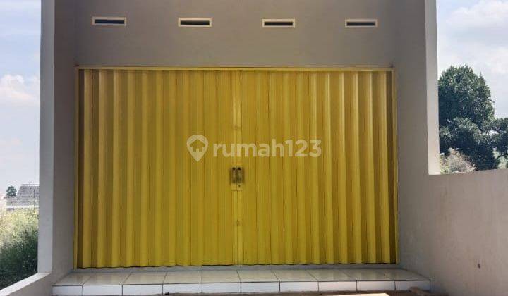 Jual Ruko Di Jl. Kampung Cikoneng 3 Rt. 03/ Rw. 03, Kampung Cikoneng 3 No.5 Rt.03/rw.03, Cibiru Wetan, Cileunyi, Bandung, Jawa Barat, Indonesia, 40625, Cibiru Surat SHM 2