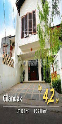 Cilandak - [for Sale]: Rumah Baru Dan Siap Huni, Bangunan 3 Lantai.