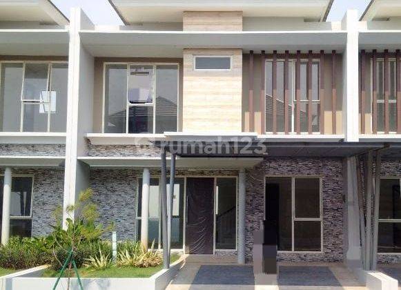 Rumah 2 Lantai Bagus Dalam Cluster di Jakarta Garden City 1