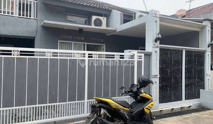 Jual Rumah Grand Galaxy Siap Huni Semi Furnished  1