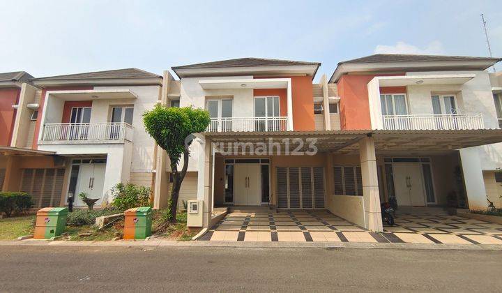 Disewakan Rumah Cluster Lotus Dekat Dengan Club House Di Summarecon Bekasi  1