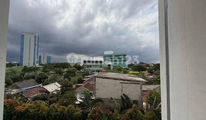 The Springlake Summarecon Bekasi Apartment, 2BR Unfurnished Type, Ready to Occupied, 2nd Floor Direct Pool Access, Selling at a Loss Price Negotiable.