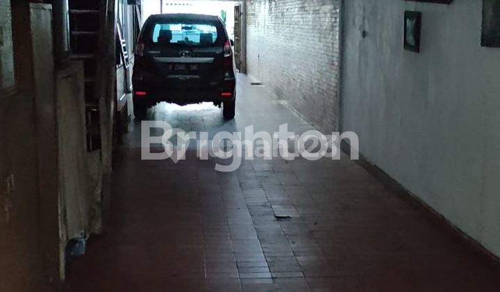 RUMAH HITUNG TANAH DI RAYA DINOYO DEKAT NGANGEL RAYA DARMO 2