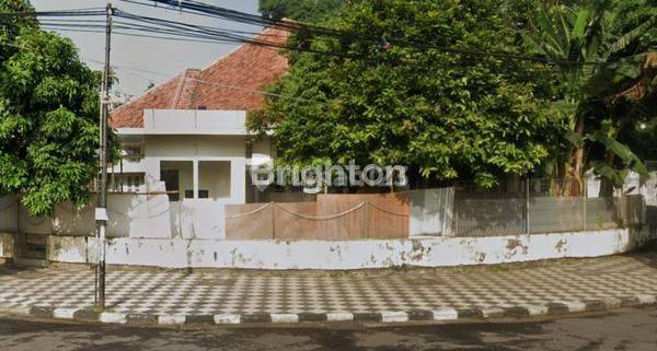 Rumah Lama Dekat Raya Darmo Taman Bungkul Dr Soetomo Surabaya  1