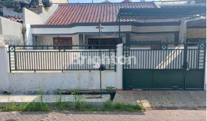 RUMAH 1,5 LANTAI SIMPANG DARMO PERMAI DEKAT PAKUWON MALL 1