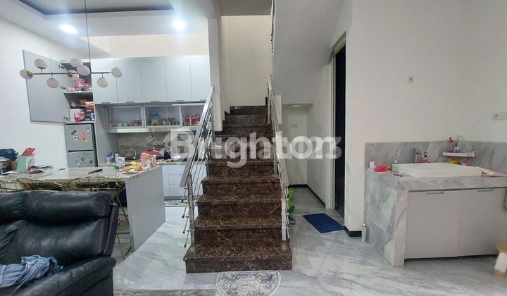 RUMAH 2 LANTAI TERAWAT MULYOSARI ROW JALAN LEBAR DEKAT SUTOREJO PAKUWON CITY 2