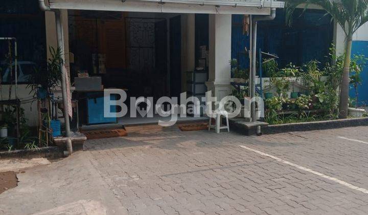 RUMAH RAYA EMBONG MALANG TENGAH KOTA DEKAT TUNJUNGAN KEDUNG DORO 2