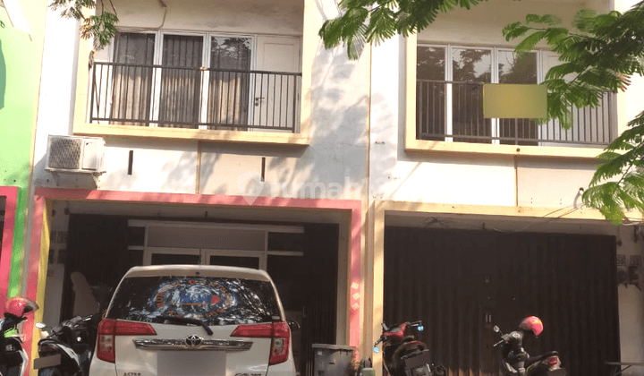 Ruko 2 Tingkat Siap Usaha Di Jakarta Garden City 1