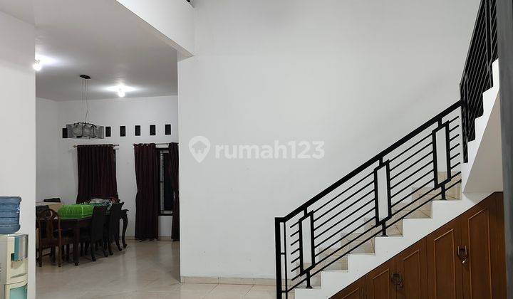 Rumah Besar, Strategis, Dan Murah 2 Lantai di Kavling Hankam, Joglo 1