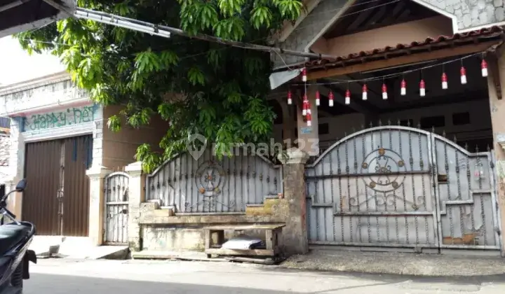 Rumah Besar dan murah di Jakarta PusatHarga NEGO 1