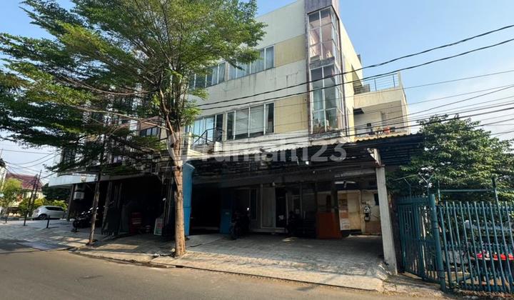 Dijual Ruko Gandeng Taman Aries Jakarta Barat
