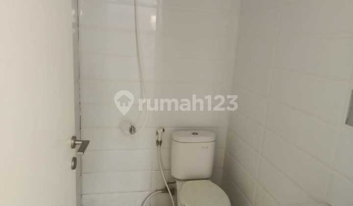 DISEWAKAN RUMAH IVY PARK BSB 2