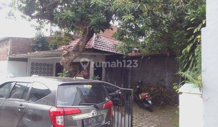 Rumah Lama Hitung Tanah Jl. Puspowarno  1