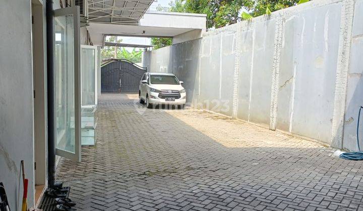 Tanah Dan Bangunan Jl. Gajah Raya  3