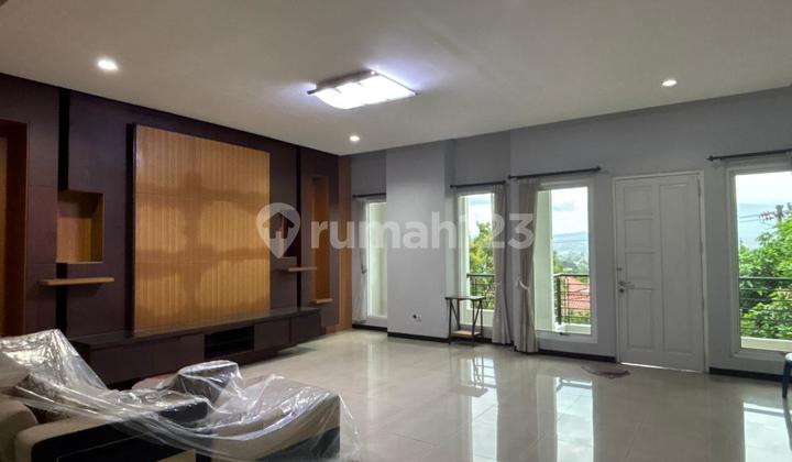 Rumah Full Furnish 2 Lantai 1