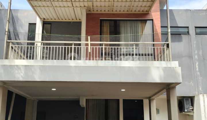 Rumah 2 Lantai Bagis Di Distrik Kebayoran, Bintaro Jaya Sektor 9