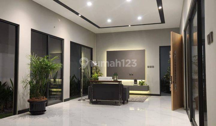 Rumah Cantik 3 Lt. Brand New, Cluster The Green Bsd 2