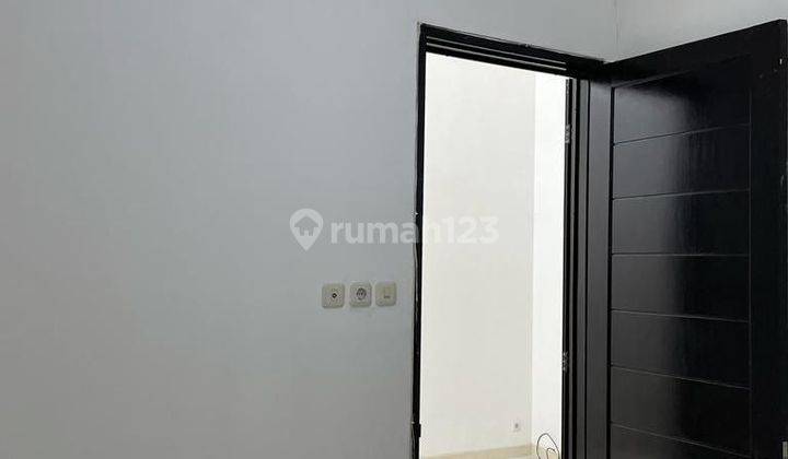 Dijual Rumah Pantai Mentari Row Jalan Lebar Siap Huni 6
