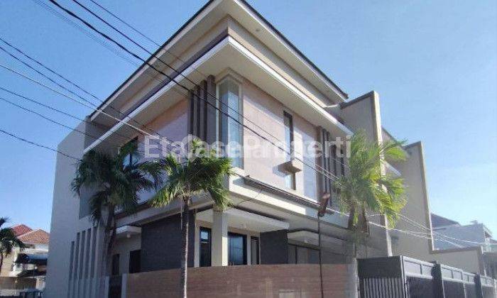 Jual Rumah Baru Sutorejo 1