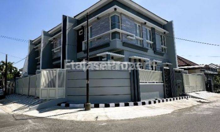 Dijual Rumah Baru Minimalis Lebar 8 Hook Di Perumahan Nginden Intan Timur 1