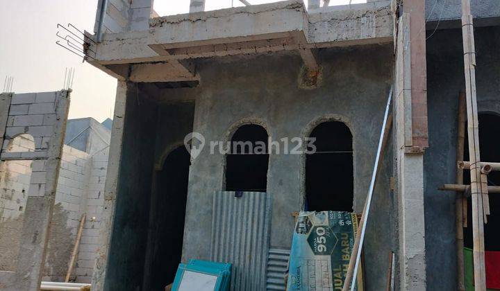 Dijual Rumah 2 Lantai Minimalis Dekat Tol Jatiwaringin  2