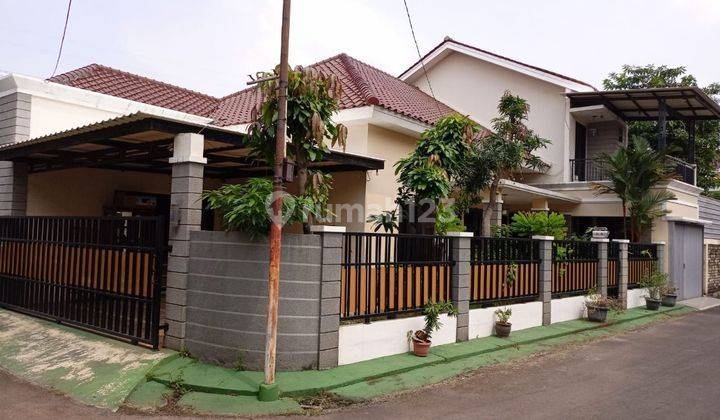 Rumah Hook Luas Strategis Dlm Komplek Pondok Bambu Jakarta Timur  1