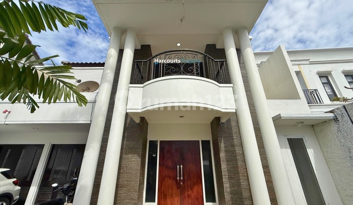 Disewa Rumah Klasik 2 Lantai Area Jl. Kemang Nih Bolo bisa Buat Silent Offjuga Loh , Yuukk Merapat Segera Yg Lagi Cari Rumah Area Kemang Buat Huni Maupun Silent Office !! 2