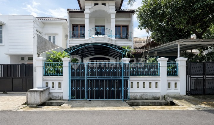 For Sale 2In1 Rumah Klasik + Kosan Area Kebayoran Baru, Jaksel , Yuukk Merapat yang Cari Dekat MRT !! For Sale 2In1 Rumah Klasik + Kosan Area Kebayoran Baru, Jaksel , Yuukk Merapat yang Cari Dekat MRT !!