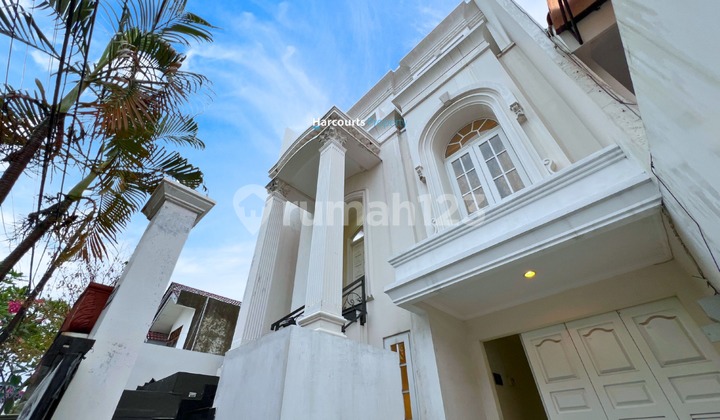 Dijual HOT LISTING - RUMAH EROPA KLASIK AREA PONDOK INDAH , Yuukk Kapan Lagi Punya Rumah Bagus Diarea Pondok Indah Dengan Harga 8Man BossQue!! Dijual HOT LISTING - RUMAH EROPA KLASIK AREA PONDOK INDAH , Yuukk Kapan Lagi Punya Rumah Bagus Diarea Pondok Indah Dengan Harga 8Man BossQue!!