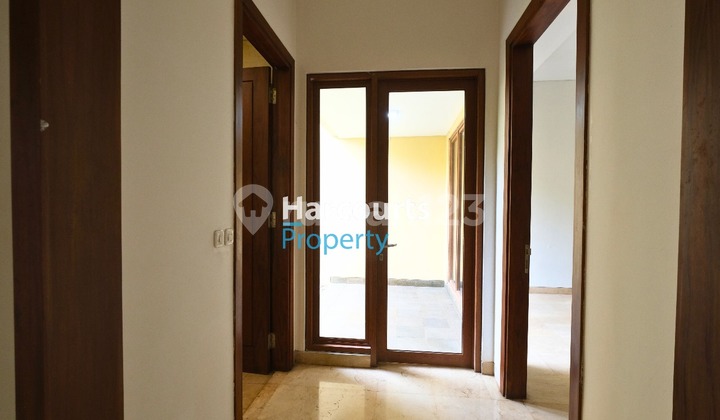 For Sale Rumah Modern Minimalist AREA KEMANG JakSel Nih BossQue , Yuukk Buruan Survei Terus Bungkus Rumah Ini Biar Jadi Anak Skena JakSel Banget Guys !! 