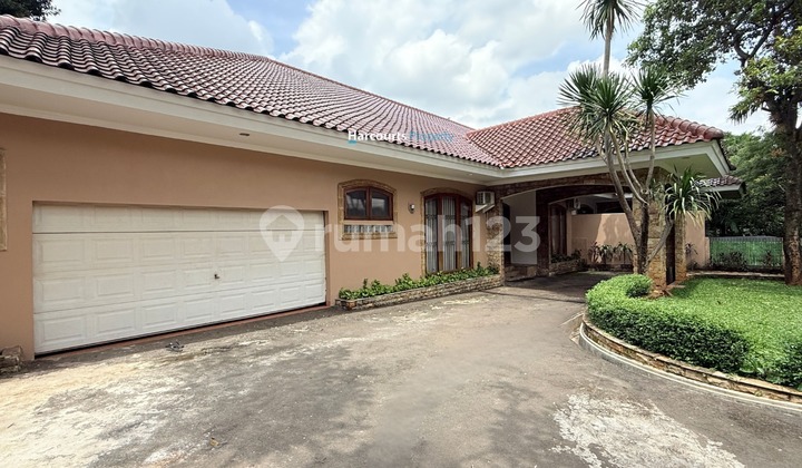 Disewakan Rumah 1 Lantai Klasik Luas dan Terawat Area Jl. Jeruk Purut Nih Bolo bisa Buat Silent Office Juga Loh , Yuukk Buruan Check Mumpung Masih Ada Bolo !! Disewakan Rumah 1 Lantai Klasik Luas dan Terawat Area Jl. Jeruk Purut Nih Bolo bisa Buat Silent Office Juga Loh , Yuukk Buruan Check Mumpung Masih Ada Bolo !!