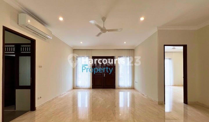 FOR SALE RUMAH COMPOUND MEDITERANEAN TROPIS AREA PEJATEN , Turun Harga Loh Ini BossQue Kapan Lagi Bisa Dapat Rumah Turun Harga BossQue !!  2