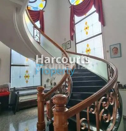 Luxury House for Sale in Taman Permata Buana, West Jakarta, Come on for Those Looking for a House in This Complex Area, Hurry Up!! 2