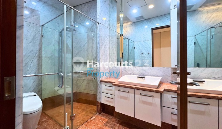  Disewa  Rumah Cantik dan Mewah  Area Pondok Indah - Jaksel Nih BossQue , Yakin Ga Pengen Punya Rumah di Pondok Indah Nih !!  2