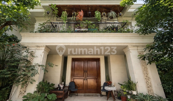 Dijual Rumah Mewah Terawat Area Kebayoran Baru di Jalan Wijaya Loh Bolo , Yakin Ga Pengen Tinggal di Area Yg Tenang Dekat Blok M Boloo !!