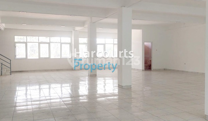 Dijual Ruko Besar Area Kebayoran Baru Harga Nyaris NJOP Loh BossQue Yuukk Buruan Mana Area Komersil Lagi Boss !! Sikaaaattt !! 