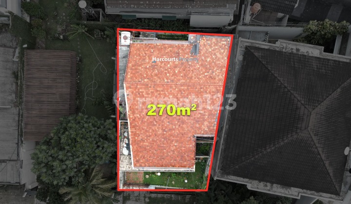 For Sale Rumah Klasik Hitung Tanah Area Kebayoran Baru - Jaksel Nih Deket Area Pakubuwono Looohh !! Yuukk Buruan Miliki !!