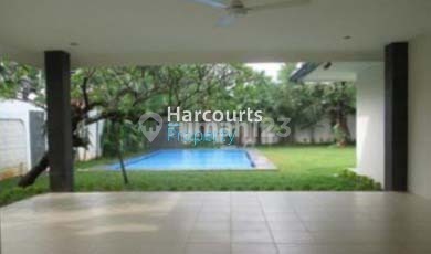 For Rent: Residential House Suitable for Office in Kemang Area, Hurry Up While It's Still Available Boss! Can Be Used for Office and Warehouse Too!! 2