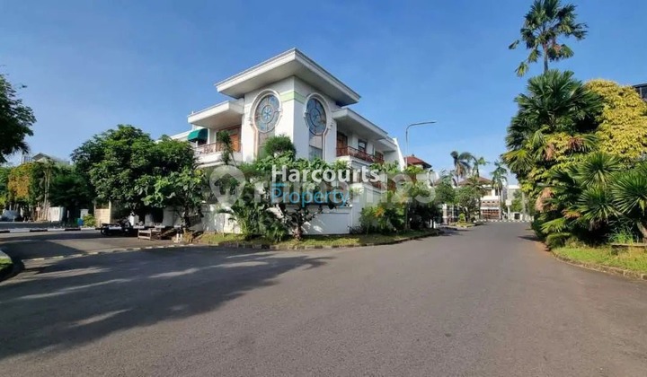 Dijual Rumah Mewah di Taman Permata Buana, Jakarta Barat , Yuukk yang Lagi Cari Rumah Area Komplek Ini Segera Merapat !!