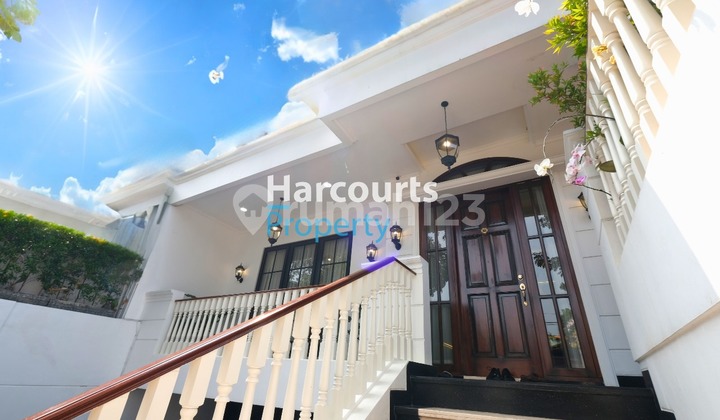 Dijual Rumah TURUN HARGA Area Senopati Selangkah Menuju SCBD Loh BossQue!! Yuukk Deketin Rumahmu Dari Kantormu Atau Pusat Bisnismu BossQue !! 