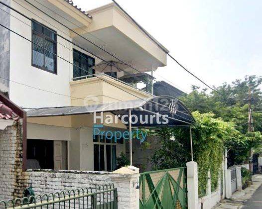 Dijual Rumah Klasik Area Kebayoran Baru Nih Bossque , Sangat Dekat Dengan Area Senopati Dan Scbd Loh  2