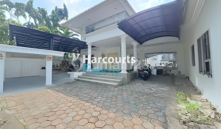 FOR SALE Classic House in MENTENG Area, Perfect for Boarding House Business BossQue!!