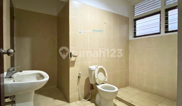 For Rent Classic House Suitable for Silent Office Area Senopati SCBD - JAKSEL Here Bro !! For Rent Classic House Suitable for Silent Office Area Senopati SCBD - JAKSEL Here Bro !!