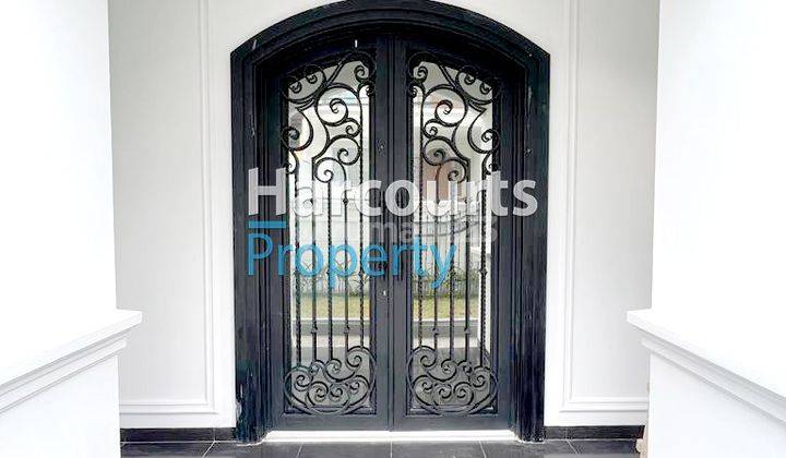 Brand New Rumah Mewah American Classic Cempaka Putih 2